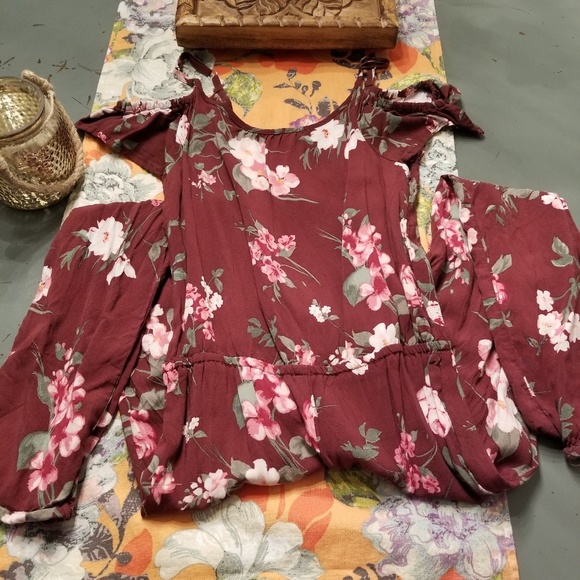 Girls,  child shoulder,  pant romper - Picture 2 of 2